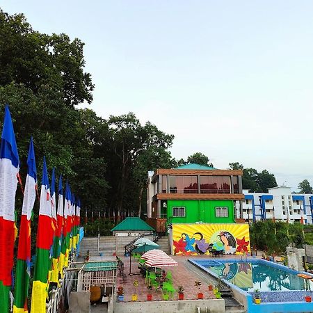 Green Vista Resort Chālsa Buitenkant foto
