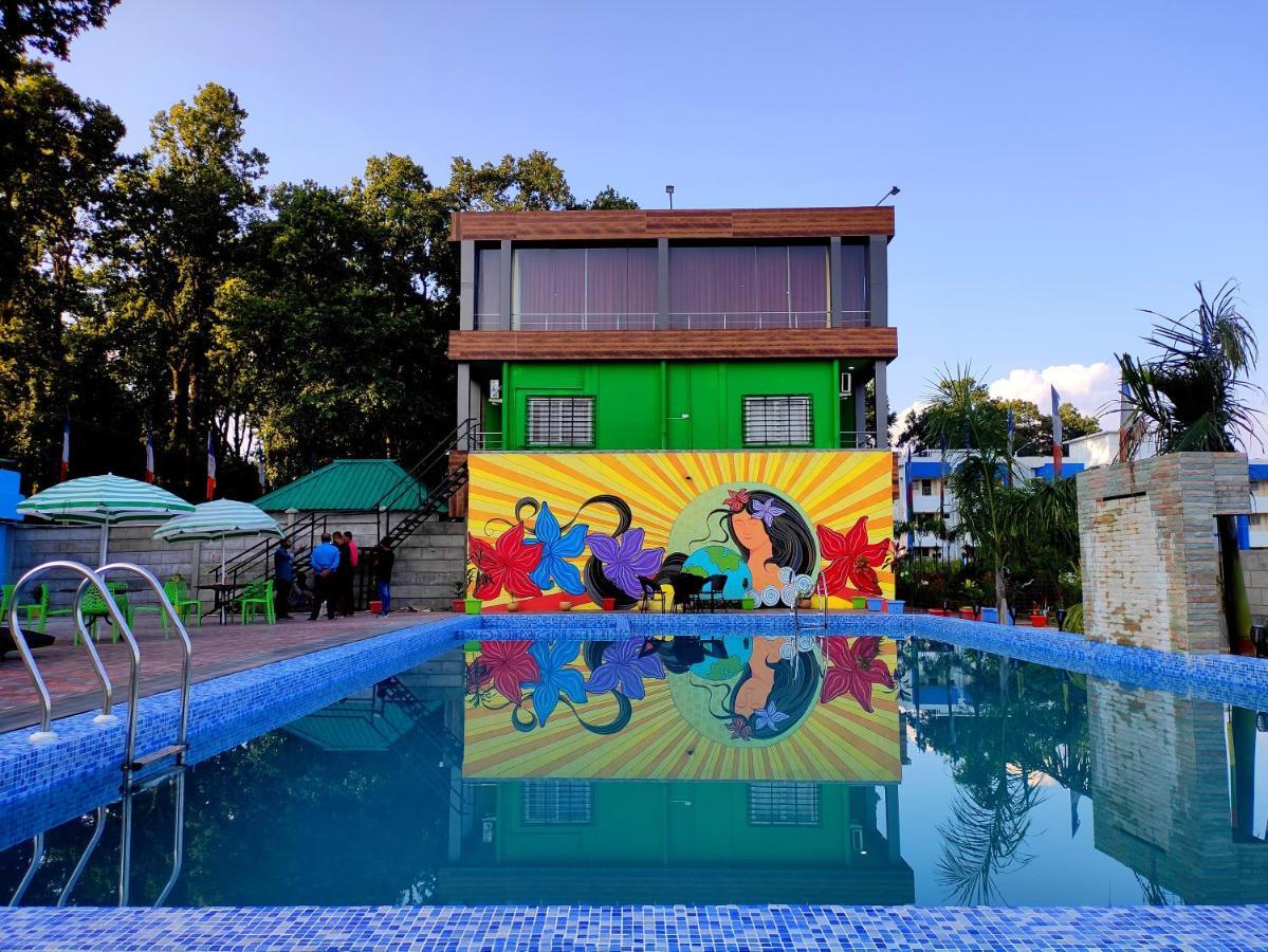 Green Vista Resort Chālsa Buitenkant foto