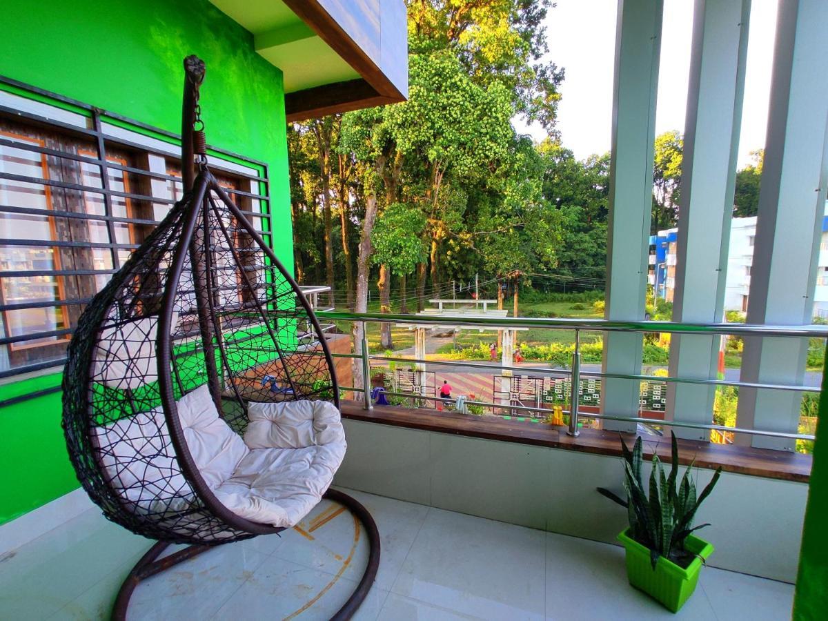 Green Vista Resort Chālsa Buitenkant foto