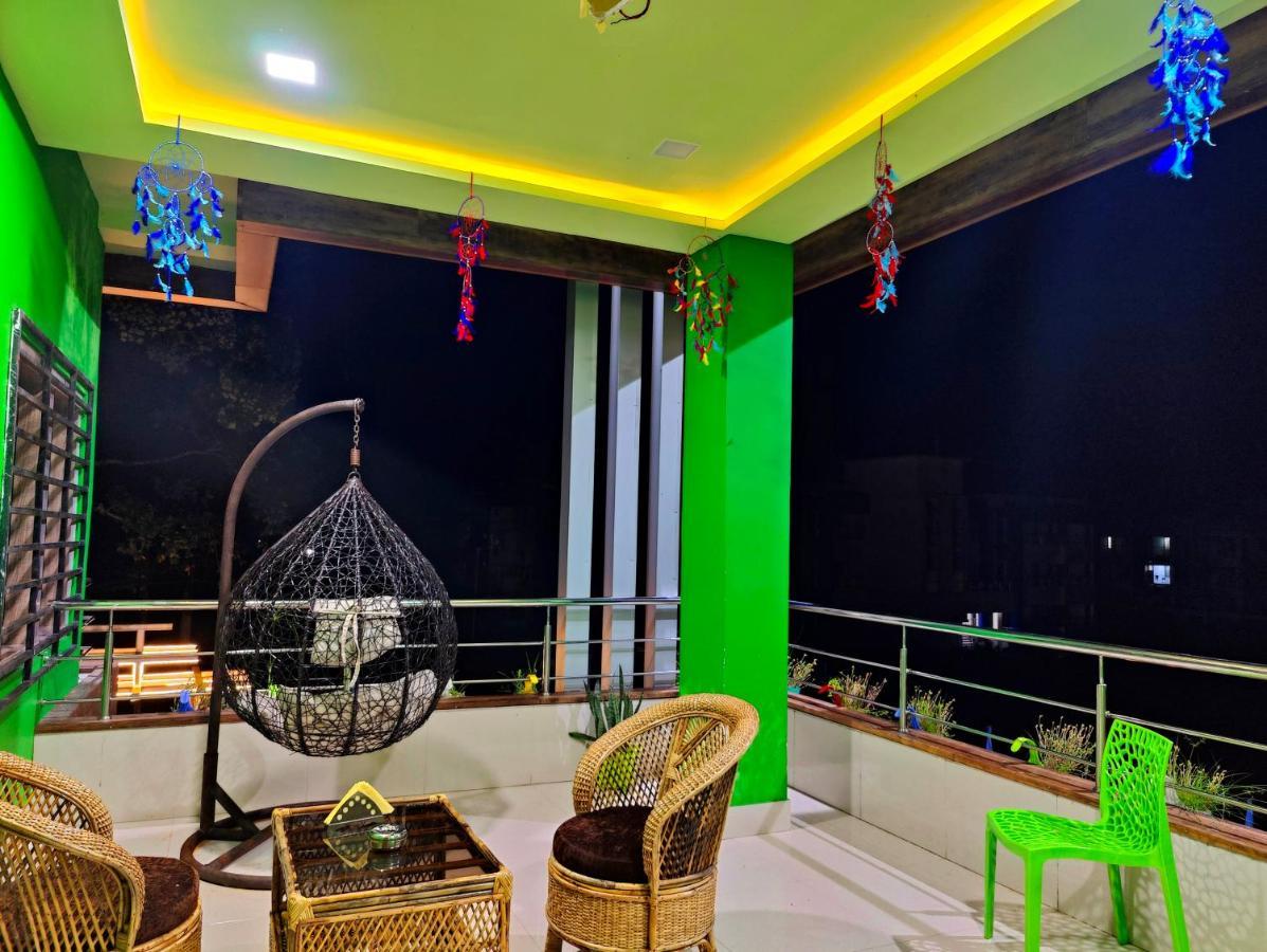 Green Vista Resort Chālsa Buitenkant foto